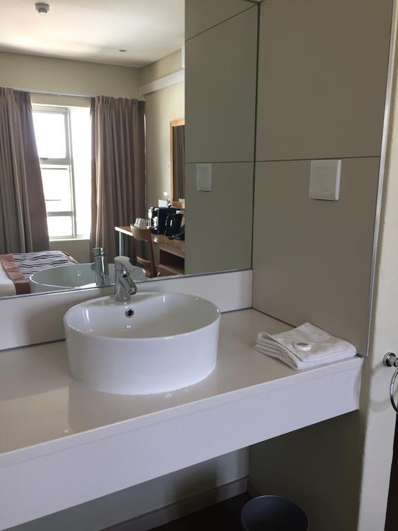 River City Inn Ъпингтън Екстериор снимка